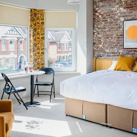Settle Southampton - Stylish Self Check-In Rooms & Self Catering Suites Exterior photo