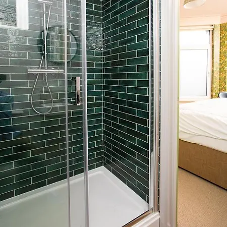 Settle Southampton - Stylish Self Check-In Rooms & Self Catering Suites Exterior photo