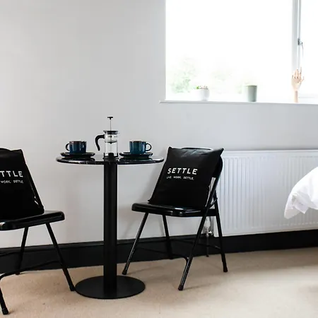 Settle Southampton - Stylish Self Check-In Rooms & Self Catering Suites Exterior photo
