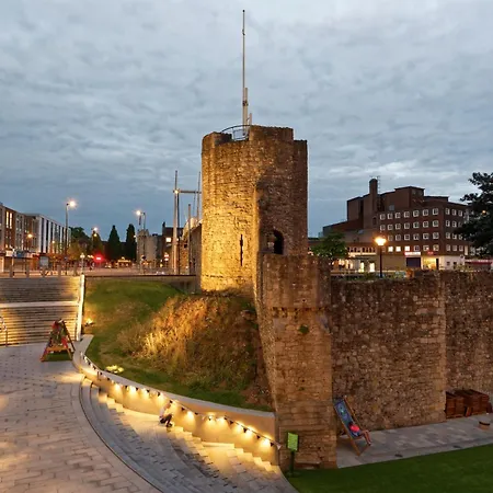 Settle Southampton - Stylish Self Check-In Rooms & Self Catering Suites Exterior photo